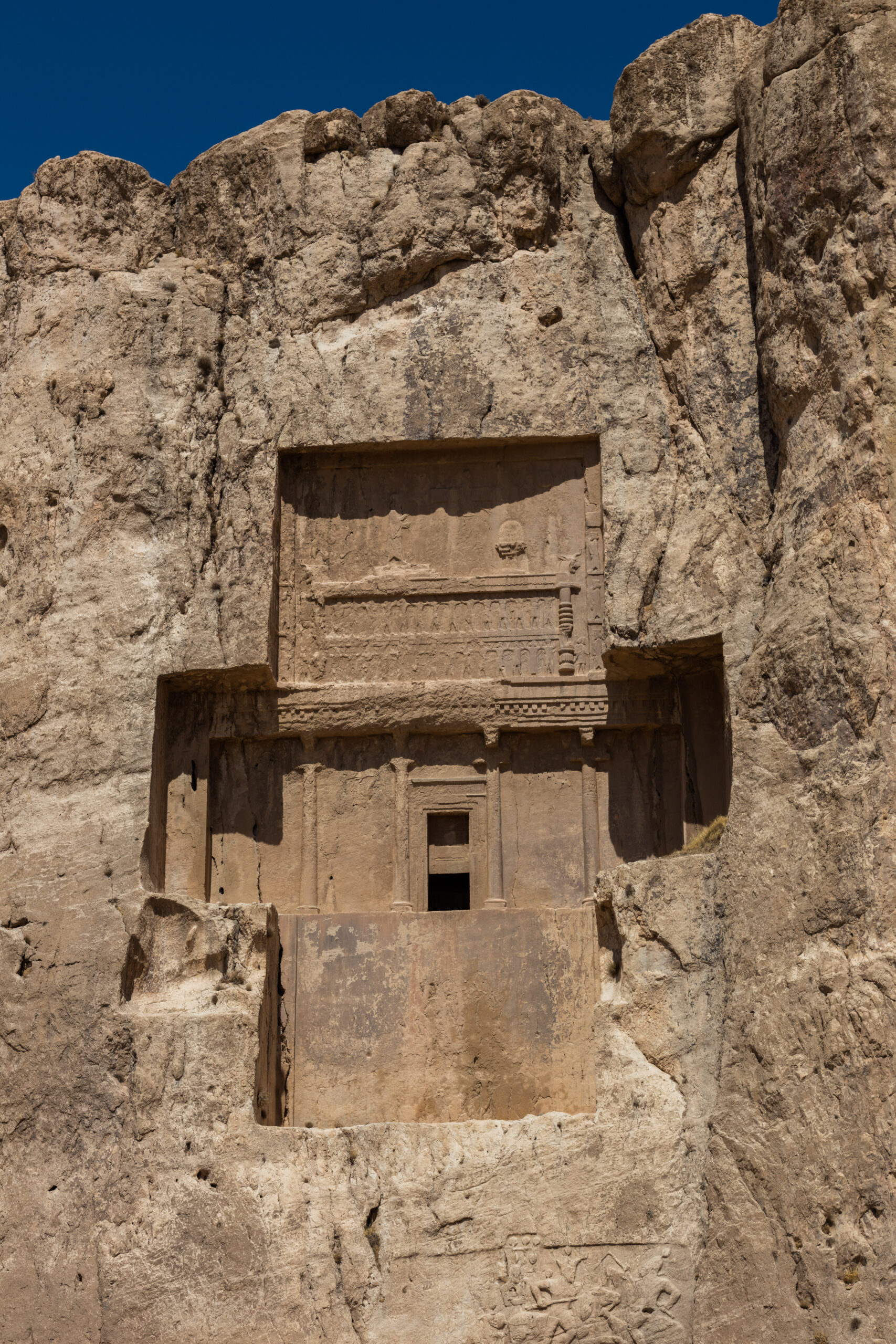 Naghsh e rostam Iran 2016 09 24 DD 16 scaled
